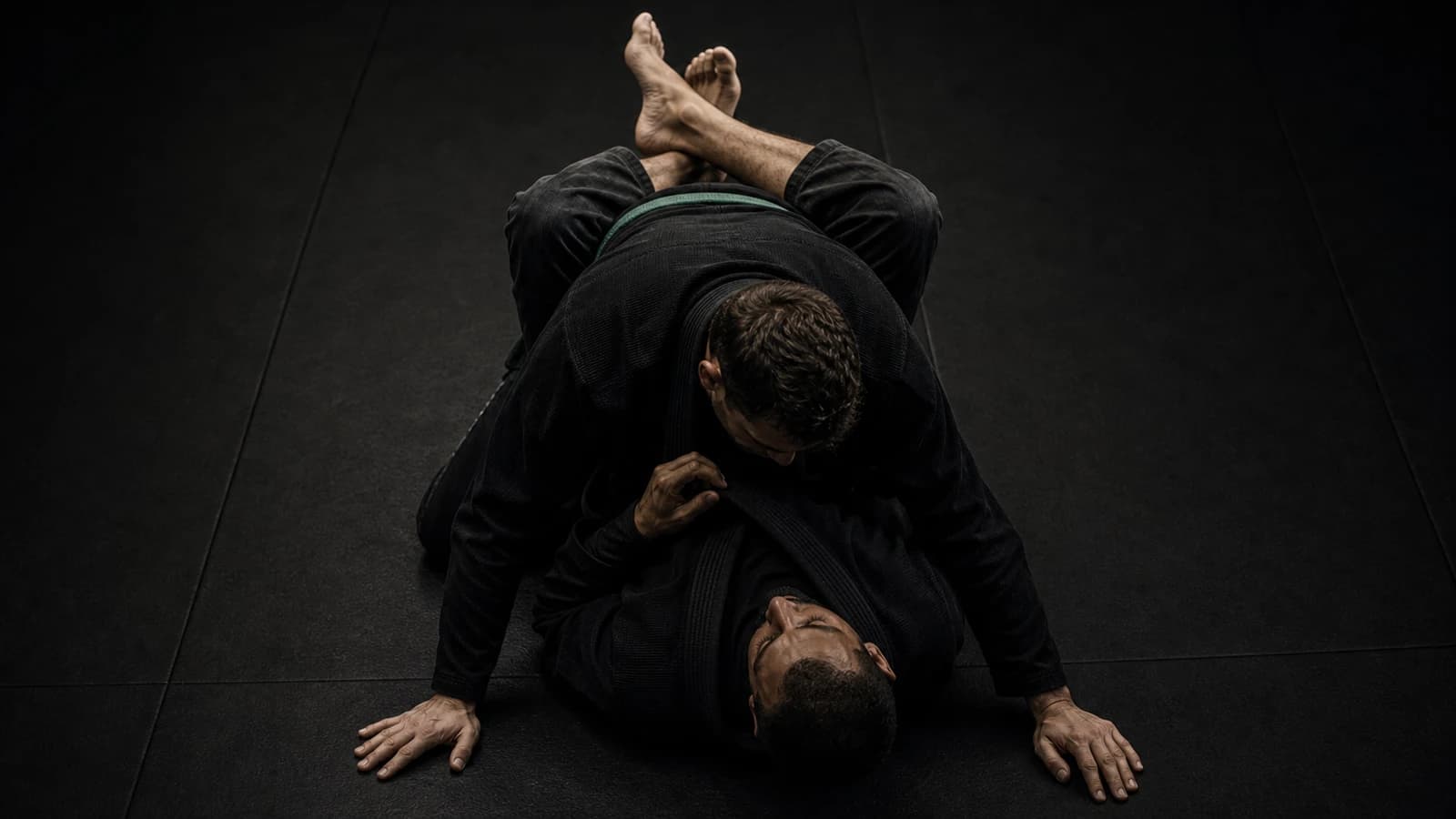 BJJ Closed Guard Escape Mistakes: 7 Common Faults and Their Fixes